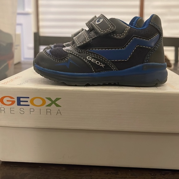 Geox boy walker shoes - Picture 3 of 5